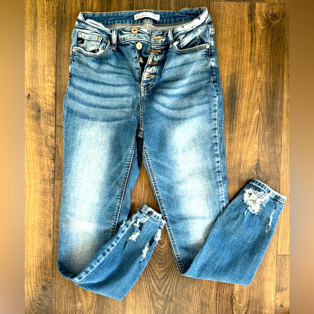 KanCan skinny Distressed Jeans